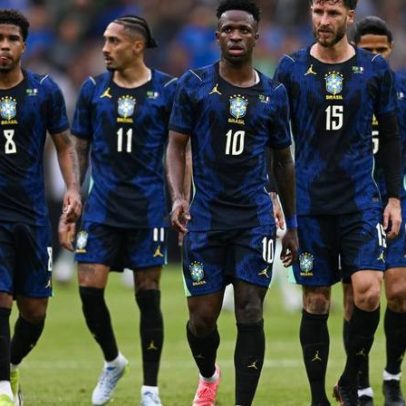Ancelotti quebra recorde na escalação da seleção