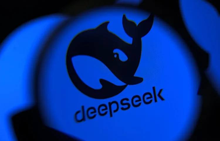 DeepSeek: empresa mira primeira rodada de investimentos com possível apoio de maior fundo estatal de semicondutores da China (Samuel Boivin/Getty Images)