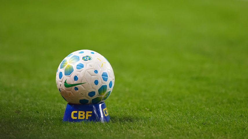 Os cinco primeiros clubes do ranking foram responsáveis pela maior parte do aumento de seguidores (Pedro H. Tesch/Getty Images)