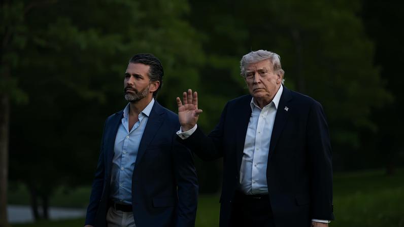 Donald Trump Jr. e Donald Trump - 03/05/2026 (Anna Rose Layden/Getty Images)