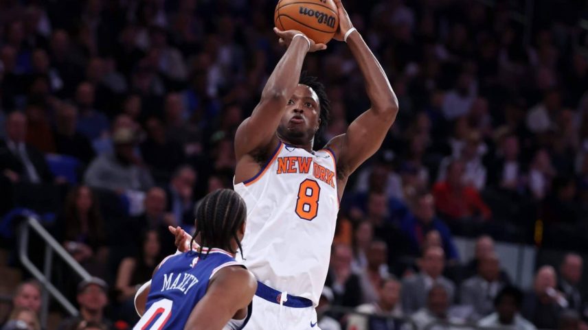 OG Anunoby scored 18 points on 7-of-8 shooting as part of the Knicks' offensive onslaught in Game 1 versus the Sixers.