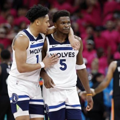 Timberwolves vencem Jogo 1 no último segundo após noite histórica de Wembanyama