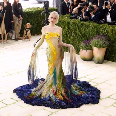 Lino Villaventura transforma looks do MET Gala em obras de arte