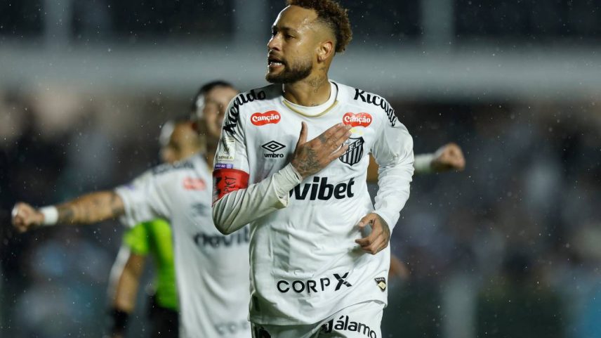 Neymar em jogo pelo Santos (Miguel Schincariol/Getty Images)