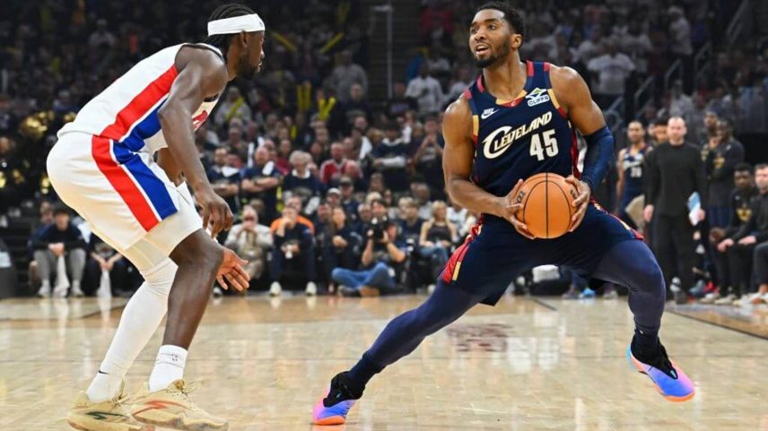 Donovan Mitchell was a non-factor in the first half of Game 4, with the Pistons shutting down his driving lanes and forcing bad shots. He was unstoppable in the second half.