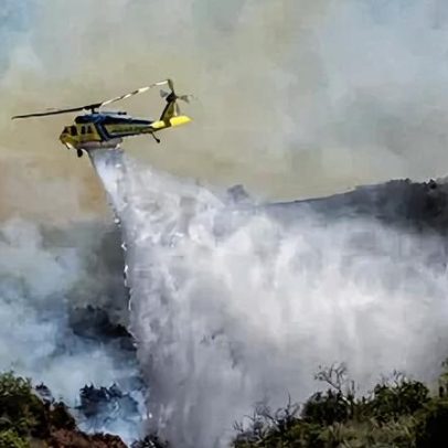 Mais de 33 mil receberam ordens de retirada por incêndio na Califórnia