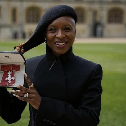 Cynthia Erivo recebe honraria real da monarquia britânica