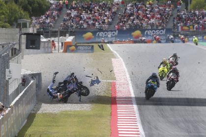 Acidente envolvendo Alex Márquez na MotoGP