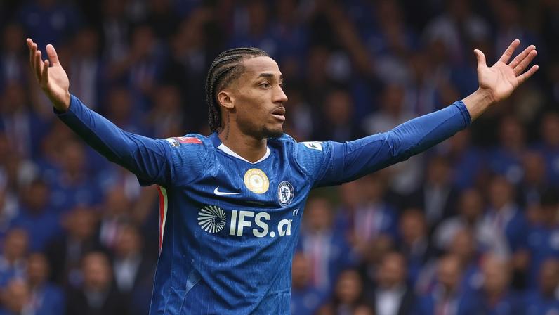 João Pedro foi o melhor colocado na lista, na quinta posição (Alex Pantling/The FA/Getty Images)