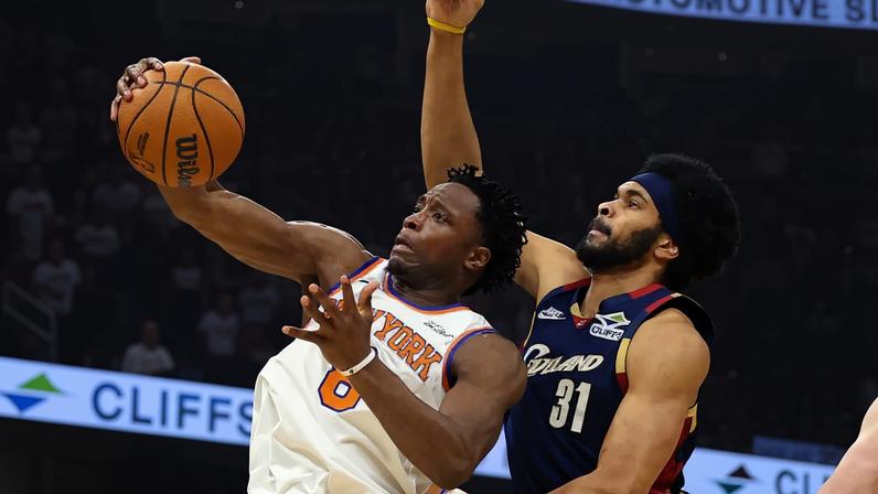 OG Anunoby and the New York Knicks have Jarrett Allen and the Cleveland Cavaliers on the ropes.