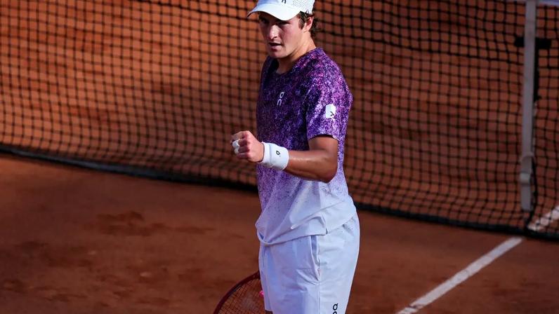 João Fonseca em 1ª rodada em Roland Garros