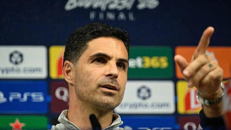 The Arsenal manager wants to add the Champions League to the Premier League title