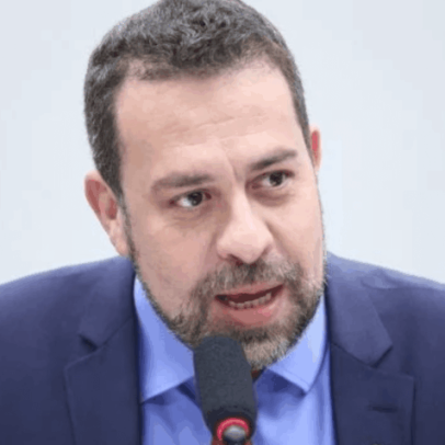 Boulos defende cassação do mandato de Flávio Bolsonaro por áudio