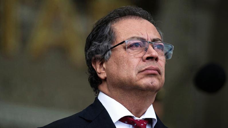 1 de 1 Imagem colorida de Gustavo Petro - Metrópoles