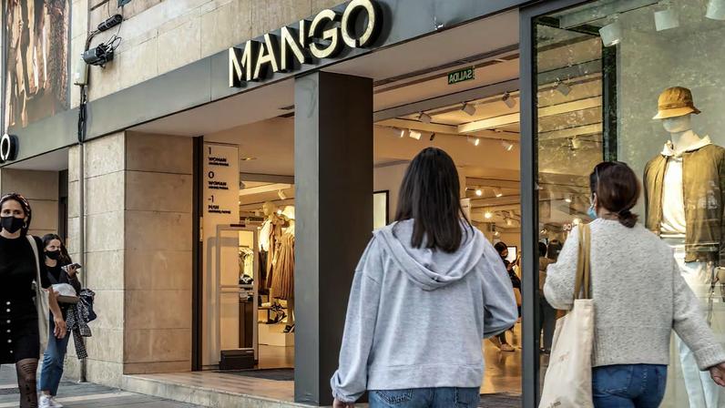 Jonathan and his two sisters are the main owners of Mango, following the death of their father.