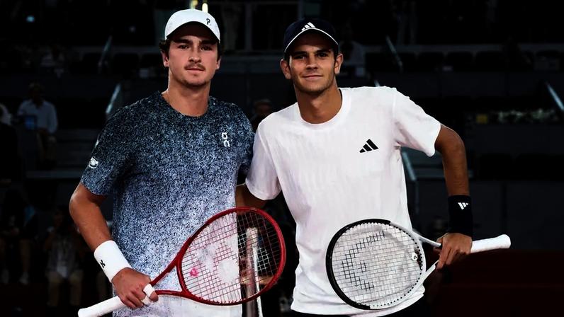 João Fonseca e Rafael Jodar antes do jogo no Masters 1000 de Madri (Foto: Divulgação)