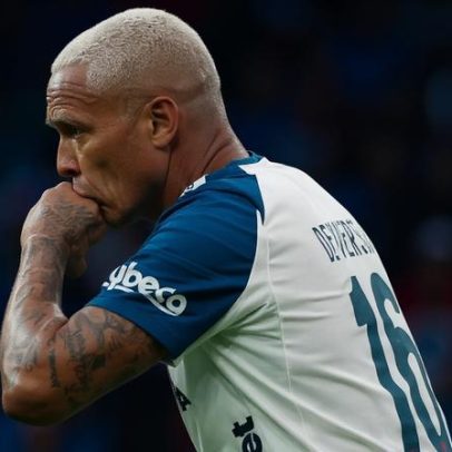 Atuação de Deyverson em LDU x Guayaquil repercute entre estrangeiros