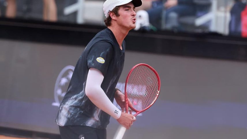 João Fonseca em treino no Masters 1000 de Roma (Foto: Emmanuele Ciancaglini/Divulgação)