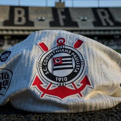 Corinthians volta com dois titulares para enfrentar o Botafogo