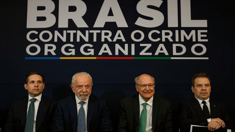 Lula e autoridades falam sobre medidas contra crime organizado