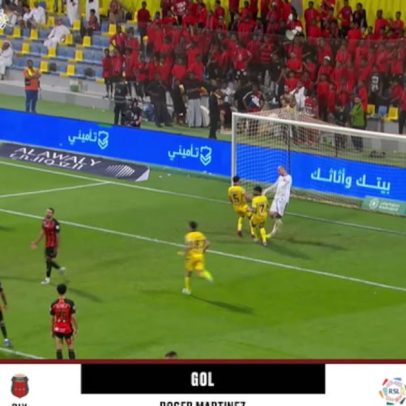 Al Riyadh vence Al Taawoun por 1 a 0 com gol de Roger Martínez