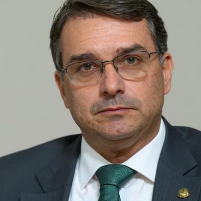 Relação entre Flávio Bolsonaro e Daniel Vorcaro em seis pontos