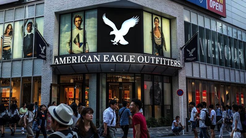 Gap and American Eagle Outfitters dropped 15% and 10%.