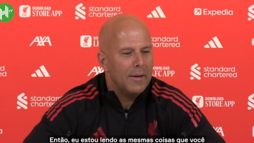 Slot comenta rumores de transferência de Alisson