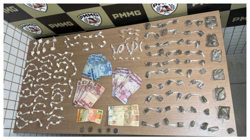 Foram apreendidos 6 tabletes e 62 buchas de maconha; 27 pedras de crack; 08 porções e 125 papelotes de cocaína; e R$ 251,50 em dinheiro.