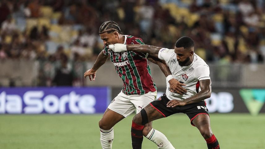 Fluminense busca empate com Vitória, mas perde chance de encostar no líder do Brasileirão. Foto: Lucas Merçon/Fluminense