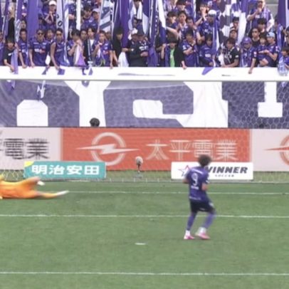 Sanfrecce Hiroshima vence Vissel Kobe em pênalti marcado por Ryo Germain