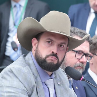 Conselho de Ética suspende deputados envolvidos em motim na Câmara