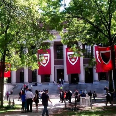 Harvard limita número de alunos com nota máxima para conter inflação
