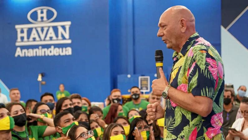 Luciano Hang em inauguração de loja Havan em Ananindeua, no Pará (Facebook Havan/Reprodução)