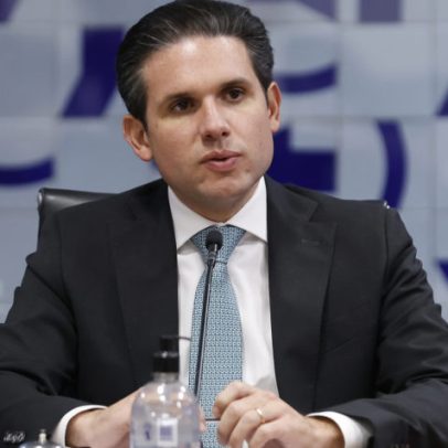 Mundo enfrenta turbulências e incertezas, diz Hugo Motta