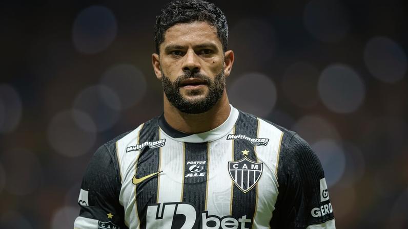 Hulk não jogou na última derrota, para resolver tratativas com Fluminense (Foto: Pedro Souza / Atlético)