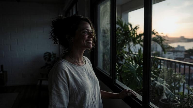 Biologia explica: sono ruim humano pela falta de luz natural pela manhã