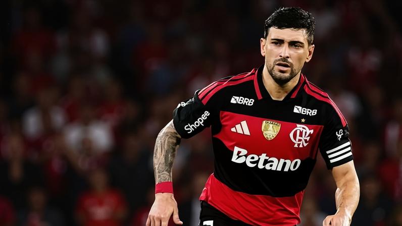 Arrascaeta durante jogo do Flamengo