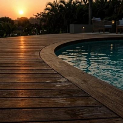 Custo de montagem de deck de madeira 20 m² na área da piscina em 2026