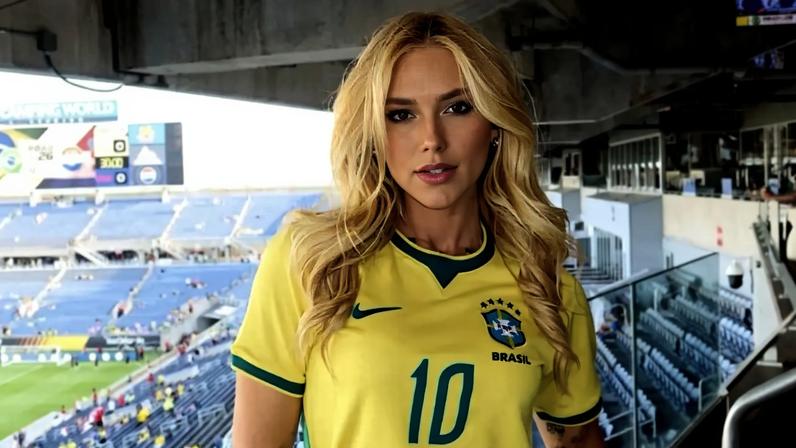 Virgínia Fonseca durante amistoso da Seleção Brasileira
