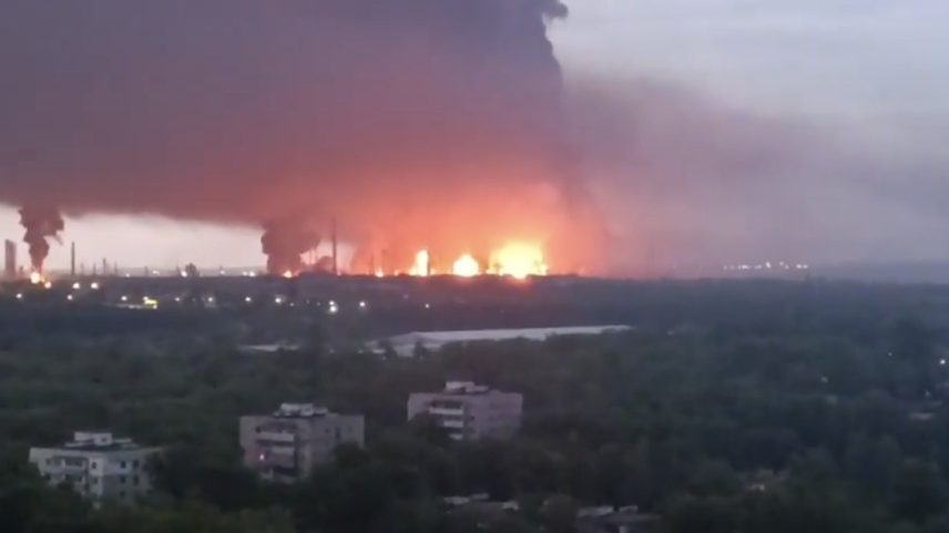 Incêndio na cidade de Ryazan, na Rússia, após ataque ucraniano em 15 de maio de 2026