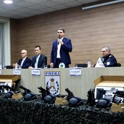 Flávio ironiza ataque de Zema dizendo que mineiro tem mais calma ao falar