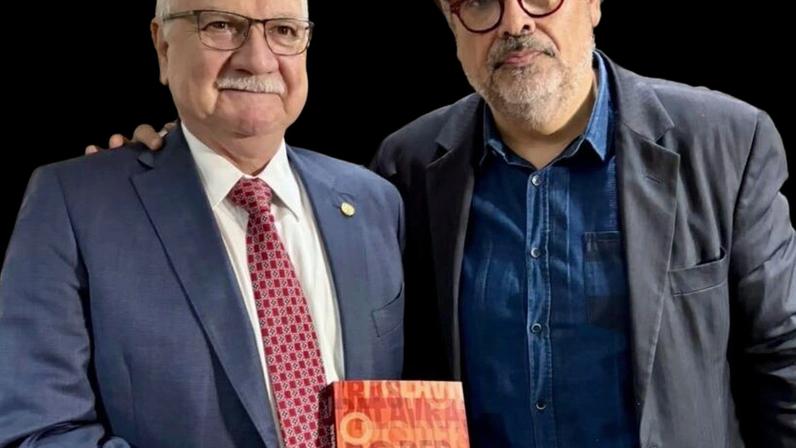 Ministro Edson Fachin, presidente do STF, foi ao lançamento do livro O Poder das Palavras, do procurador Roberto Livianu, articulista do Poder360 e presidente do Inac (Instituto Não Aceito Corrupção)
