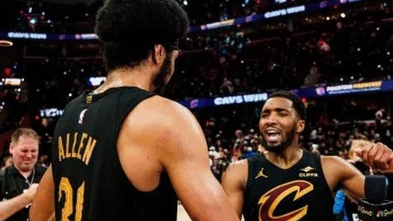 Cleveland Cavaliers avançam à semifinal