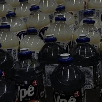 Anvisa identifica mais de 100 lotes de produtos Ypê contaminados