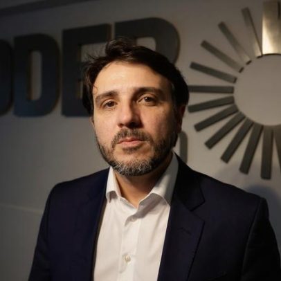 Renan Santos visita o Poder360