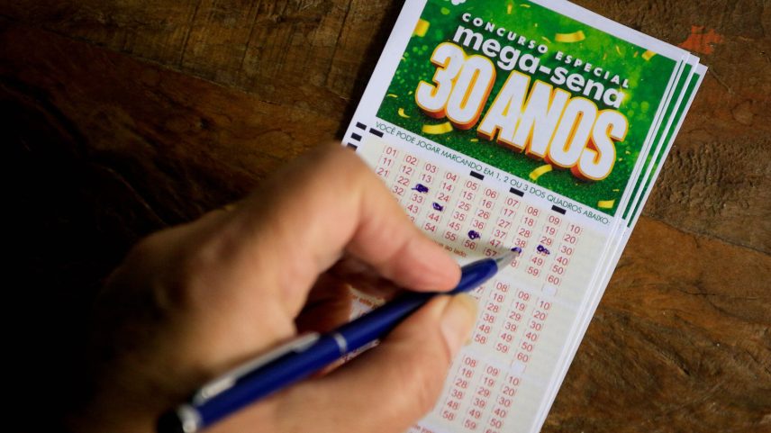 Números mais sorteados na Mega-Sena em 30 anos são revelados