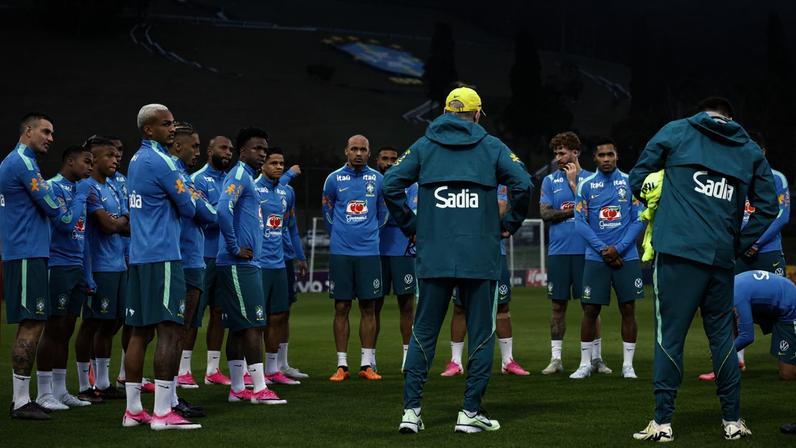 Ancelotti esboçou time titular para amistoso da seleção brasileira