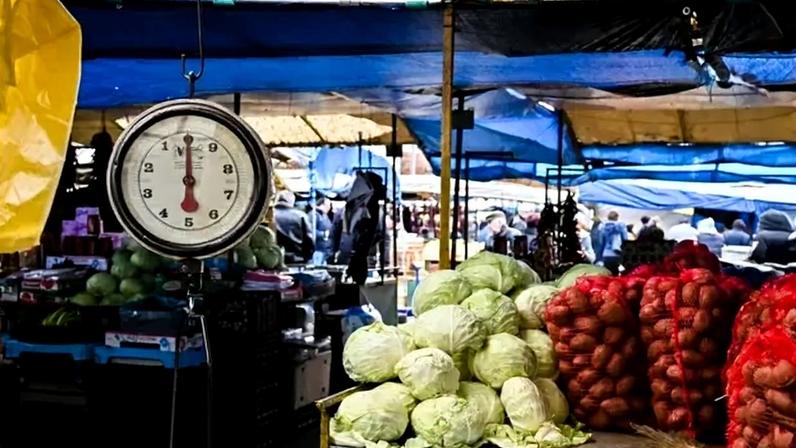 Inflação de alimentos (Foto: Michaela Kostadinova / Unsplash)