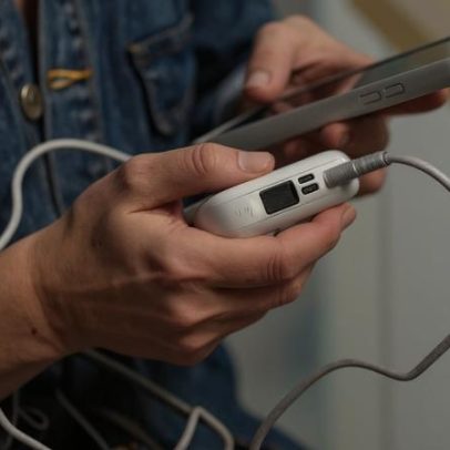 Novas regras para transportar power banks em voos entram em vigor